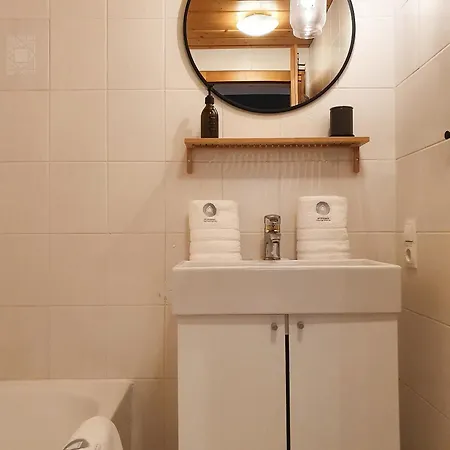 Alpenflair Mit Balkon - Inkl Parkplatz #5 * Innsbruck