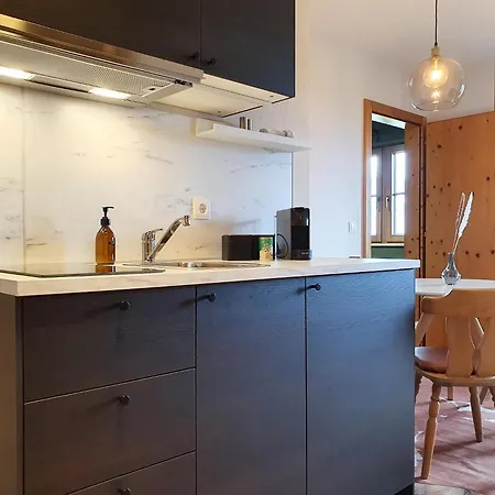 Alpenflair Mit Balkon - Inkl Parkplatz #5 *